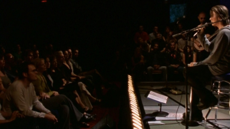 кадр из фильма David Bowie: VH1 Storytellers