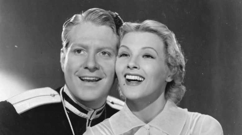 кадр из фильма Балалайка