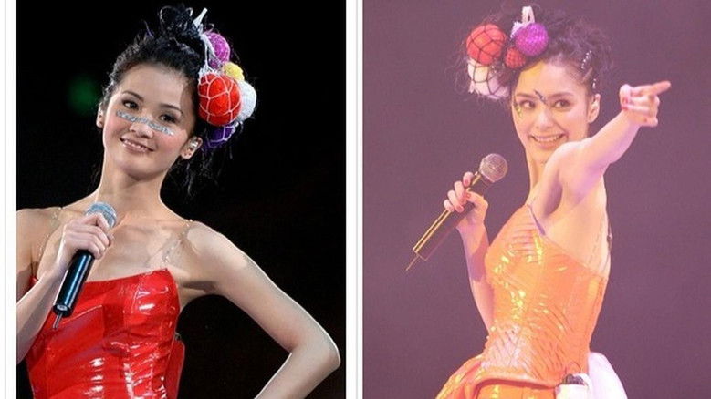 кадр из фильма Twins 一时无两演唱会