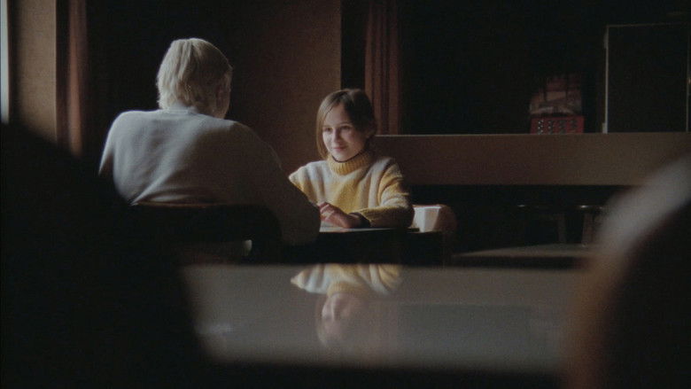 кадр из фильма White Goldfish