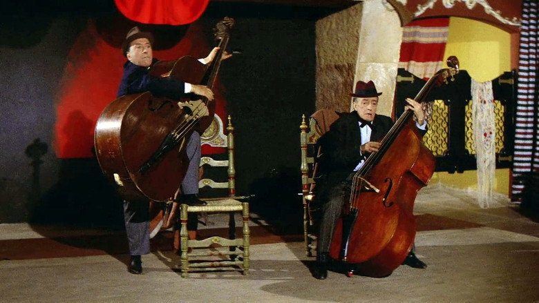 кадр из фильма Totò di notte n. 1