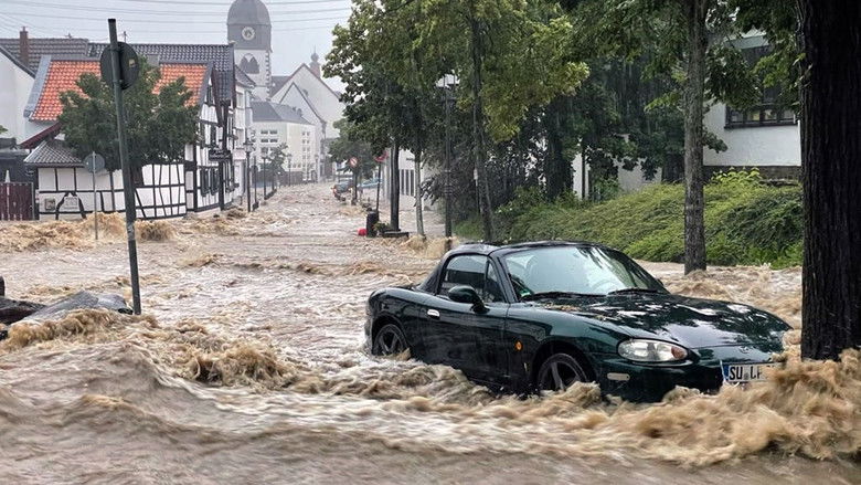 кадр из фильма Die Nacht, als die Flut kam - Protokoll einer Klimakatastrophe