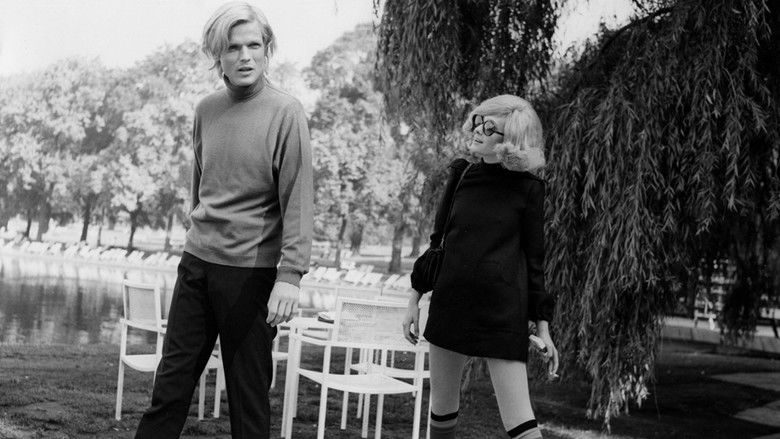 кадр из фильма Joanna