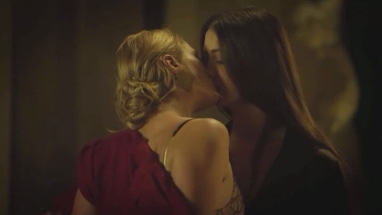 кадр из фильма Соседки по комнате