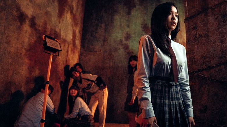 кадр из фильма Игра с призраком