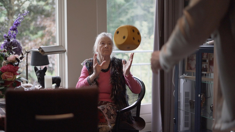 кадр из фильма OMA - Elk moment een nieuwe ontmoeting