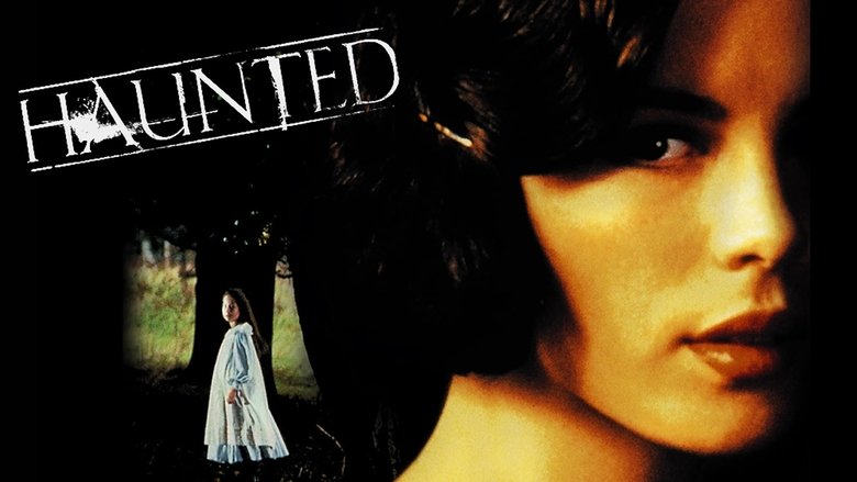 кадр из фильма Дом призраков