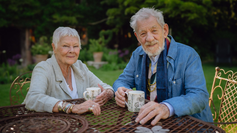 кадр из фильма Tea with Judi Dench featuring Ian McKellen