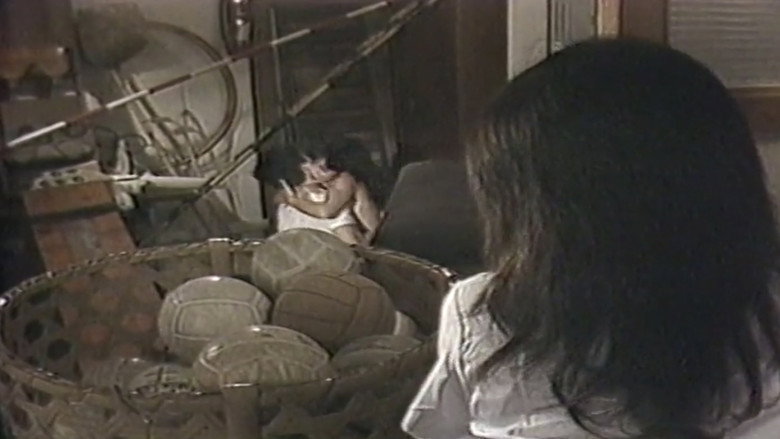 кадр из фильма 高原リカの　女子学園体操部　もっと開いて！