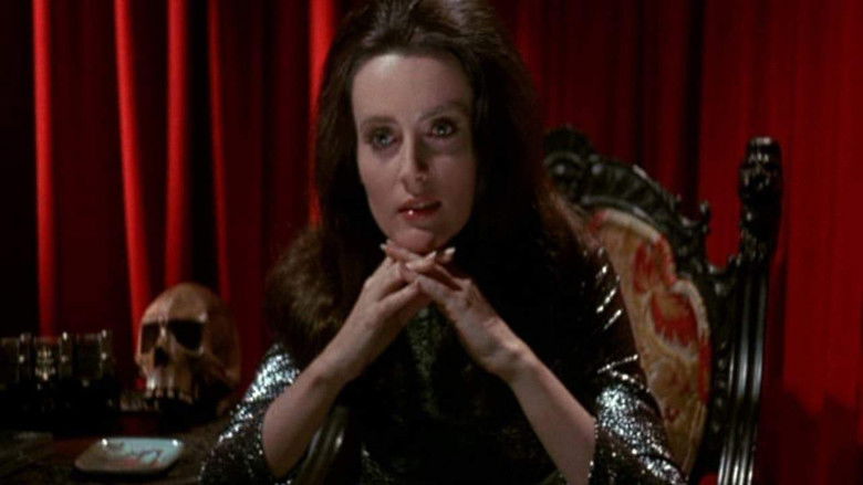 кадр из фильма Бархатная вампирша