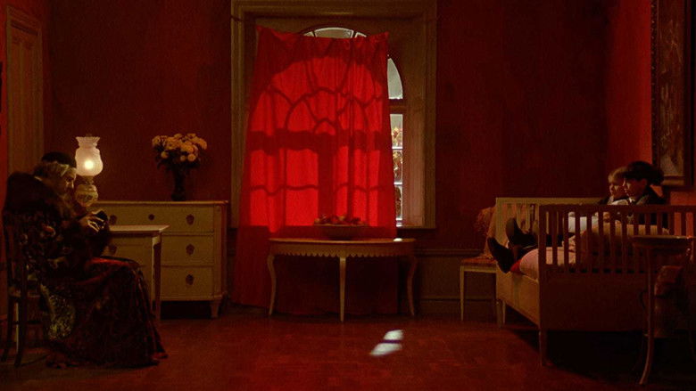 кадр из фильма Фанни и Александр