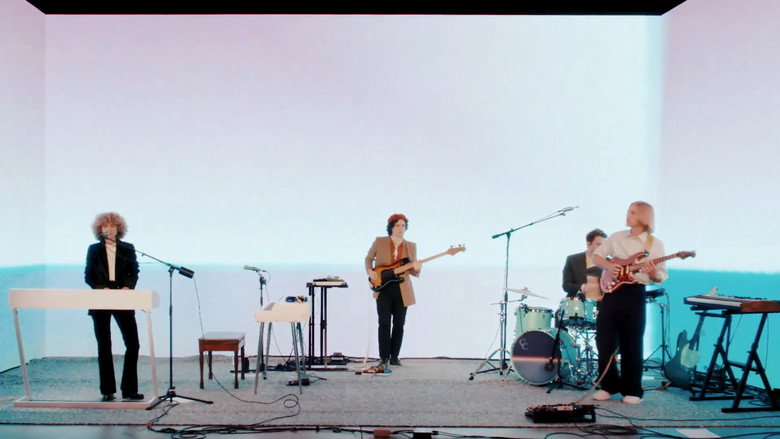 кадр из фильма Tennis - Live: In The Void