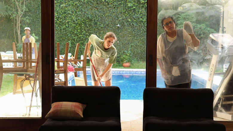 кадр из фильма Во сколько она вернётся?