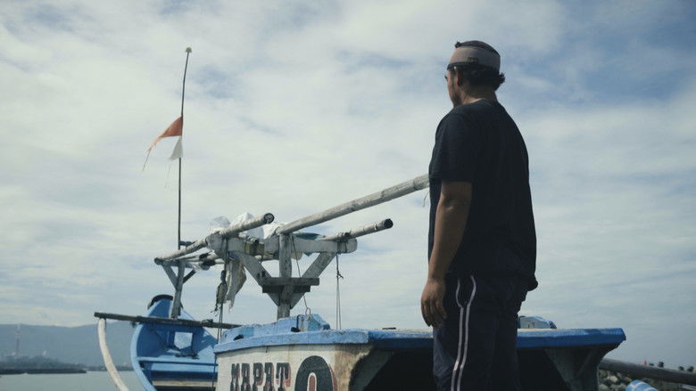 кадр из фильма Terang Terkarang