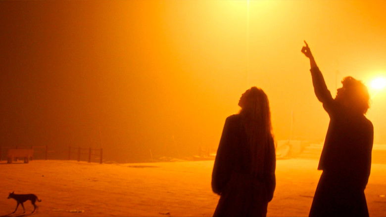 кадр из фильма Надо снимать фильмы о любви