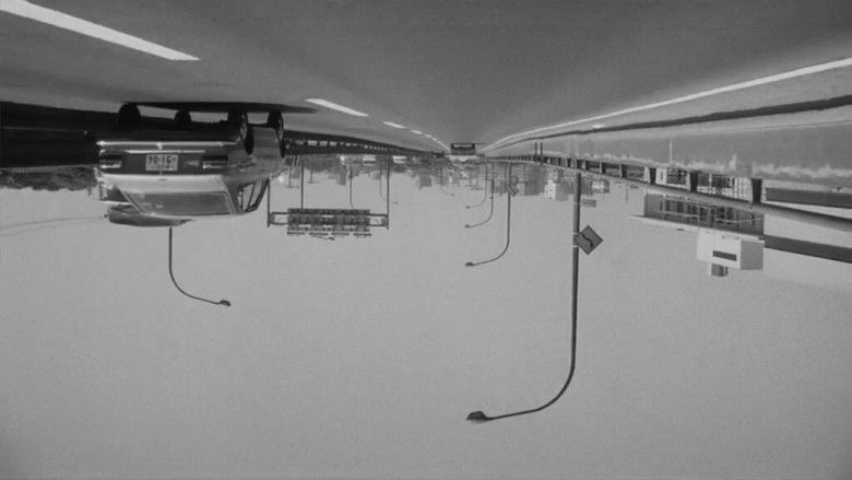 кадр из фильма 東京战争戦後秘話