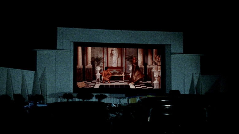 кадр из фильма Бойня номер пять