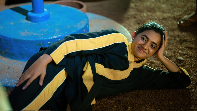 кадр из фильма Мурали-молния