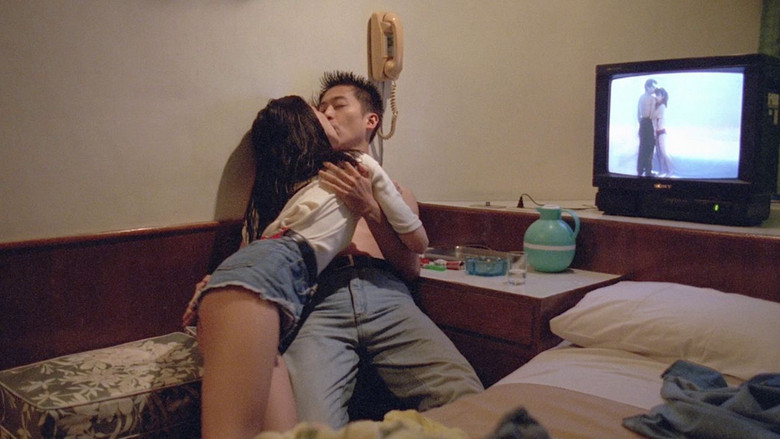 кадр из фильма Бунтари неонового бога