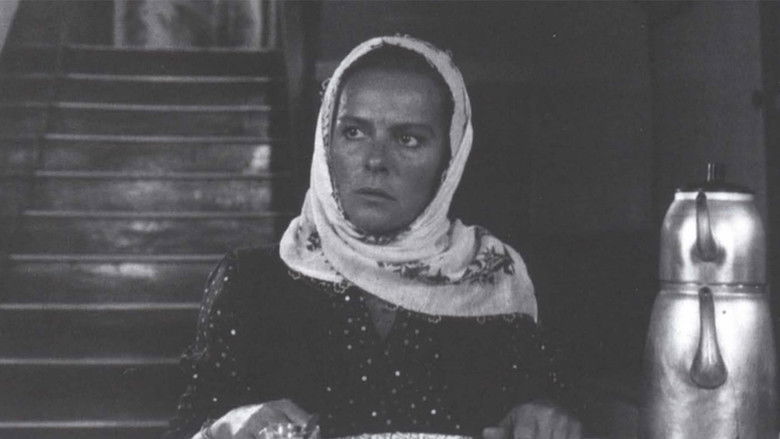 кадр из фильма Dikenli Yol