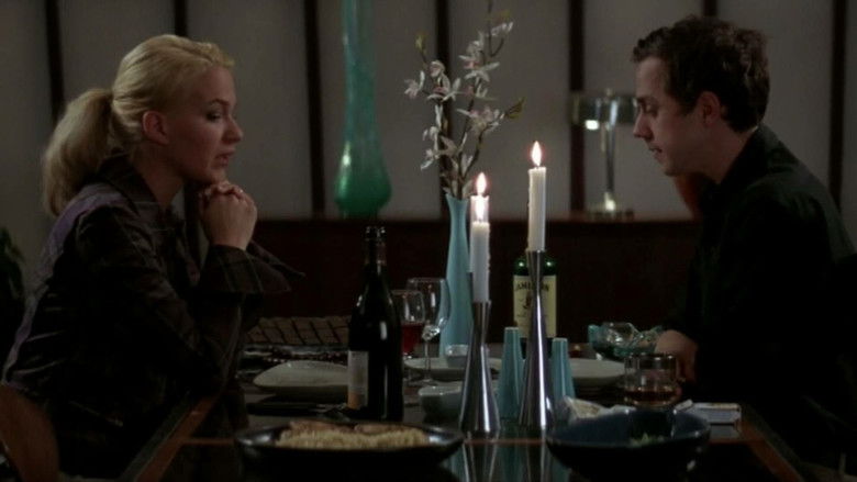 кадр из фильма Две жизни Грея Эванса