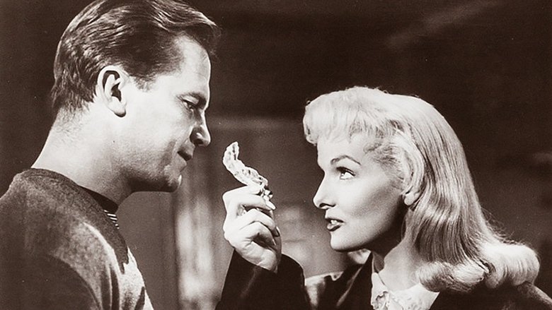 кадр из фильма The Fuzzy Pink Nightgown