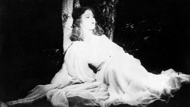 кадр из фильма La Fille de l'eau