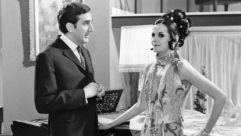 кадр из фильма Ξύπνα Βασίλη