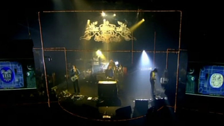 кадр из фильма Radiohead: Live at Canal+ 2001