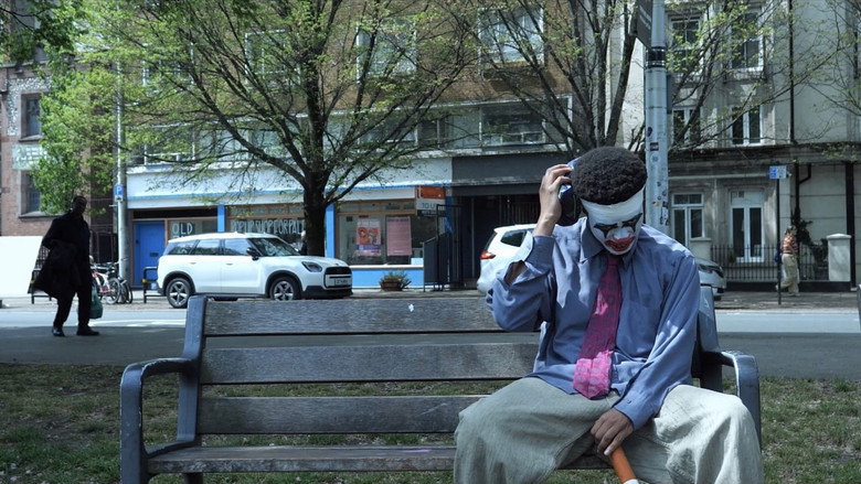 кадр из фильма Clowning Around