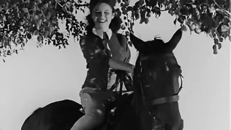 кадр из фильма أموال اليتامى