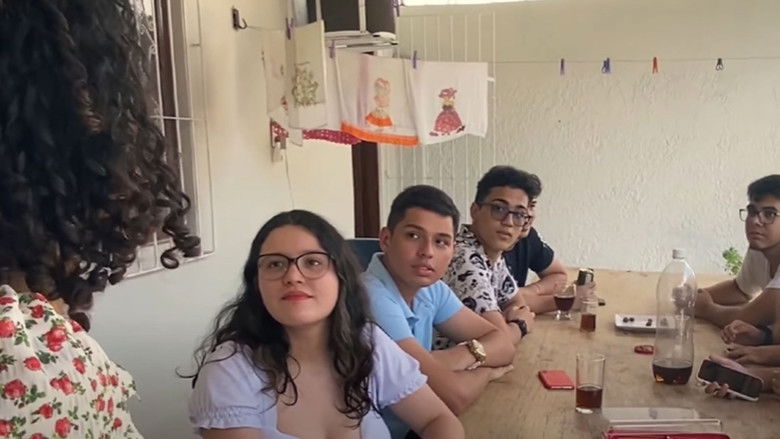 кадр из фильма Identidade Que Te Falta