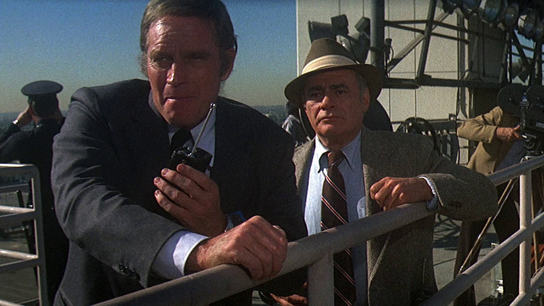 кадр из фильма Двухминутное предупреждение