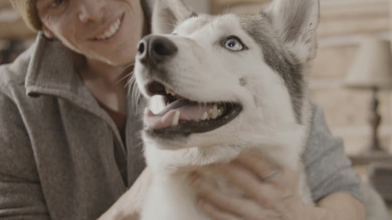 кадр из фильма Год собаки