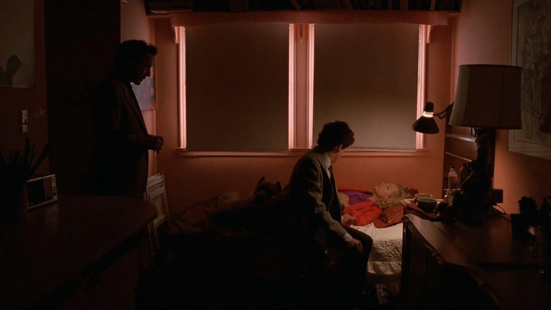 кадр из фильма Потоки любви