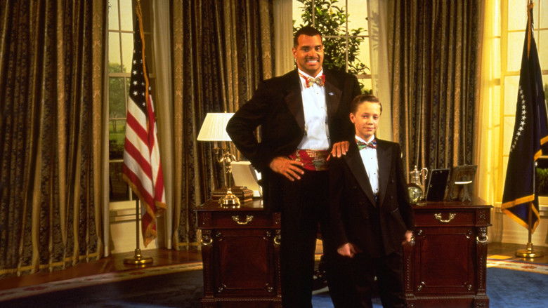 кадр из фильма Первый ребенок страны