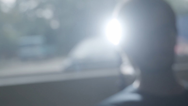 кадр из фильма BRCI *Un Biet Român Credea în Individualitate