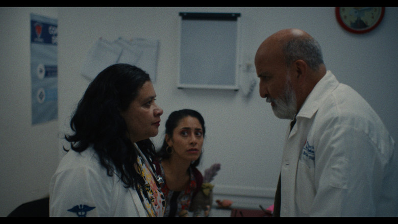 кадр из фильма Farmacias