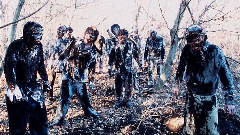 кадр из фильма ゾンビ自衛隊