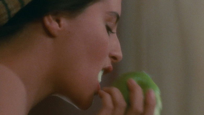 кадр из фильма Героини зла