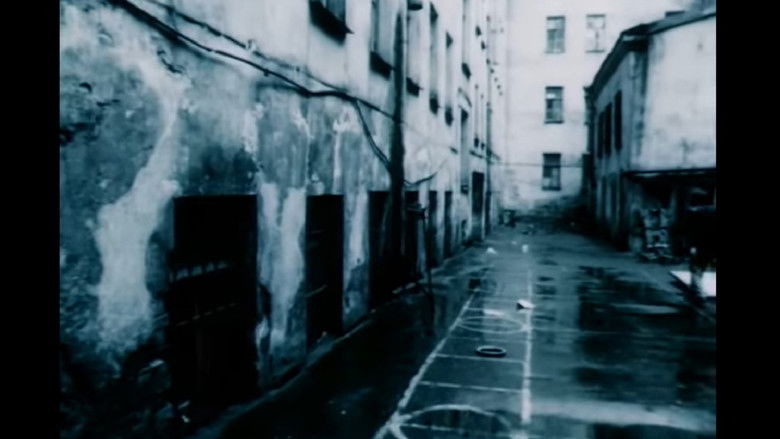 кадр из фильма Обводный канал