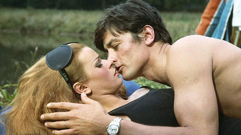 кадр из фильма Дьявольски ваш