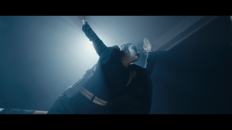 кадр из фильма Triodos