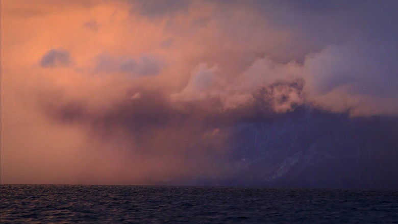 кадр из фильма Озеро