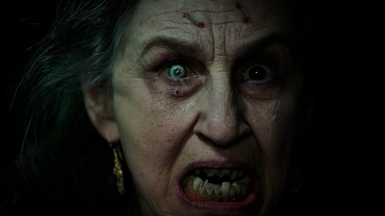 кадр из фильма Затащи меня в Ад