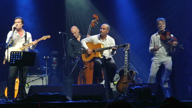 кадр из фильма Thomas Dutronc et les esprits manouches