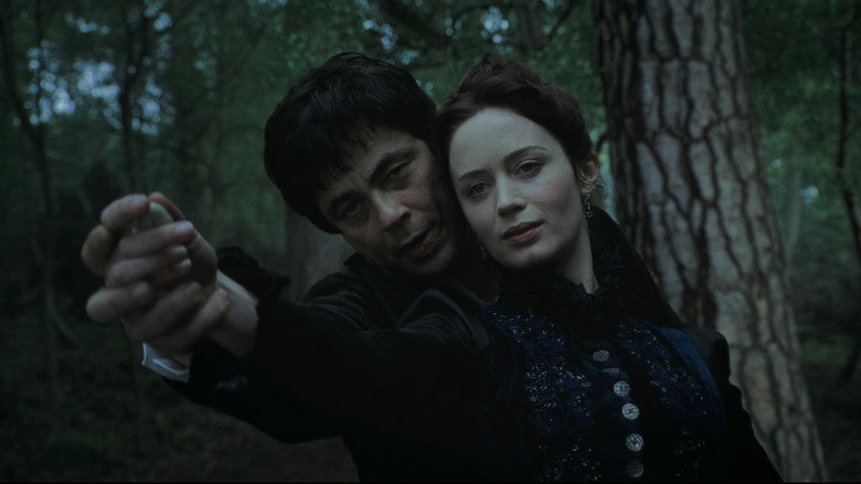 кадр из фильма Человек-волк