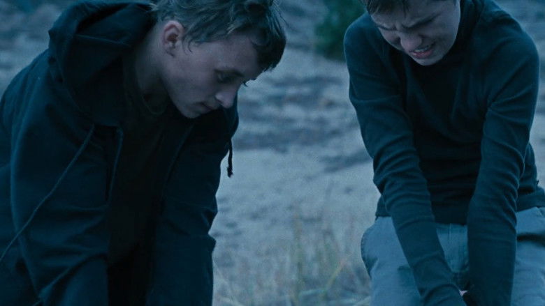 кадр из фильма Возвращение