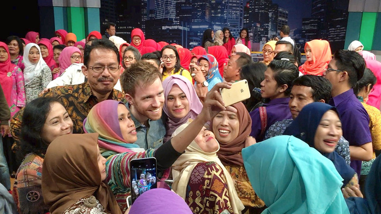 кадр из фильма Nasi Padang