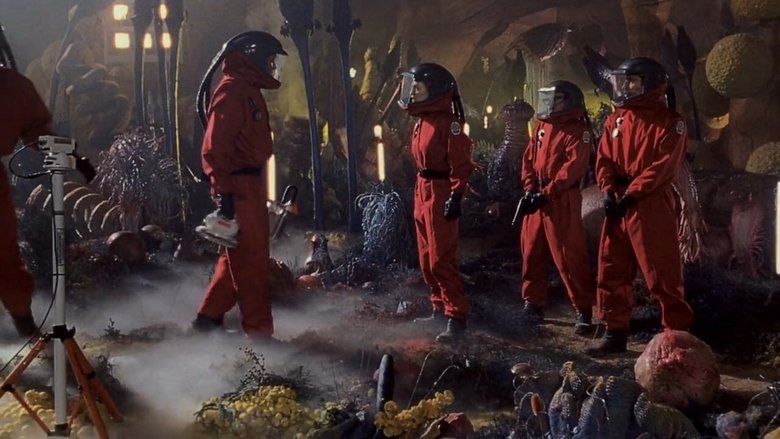 кадр из фильма Эволюция